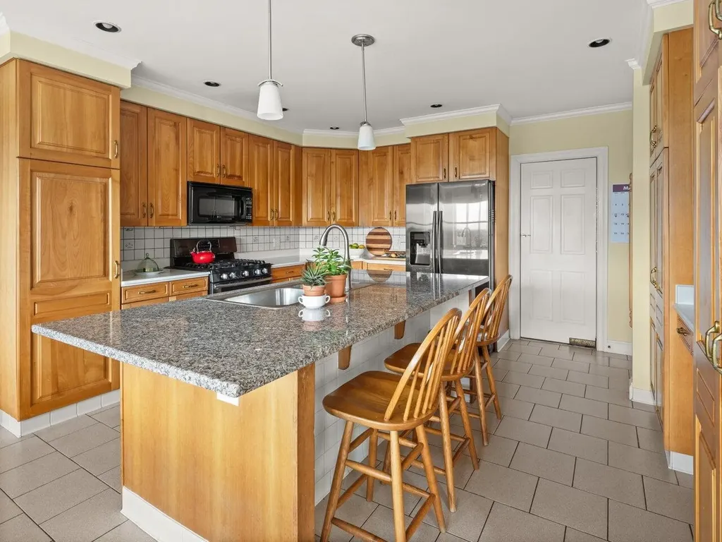 1 Deerfield Drive South Burlington VT 05403