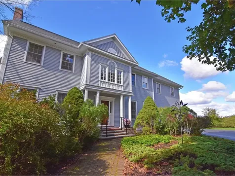 1 Deerfield Drive South Burlington VT 05403