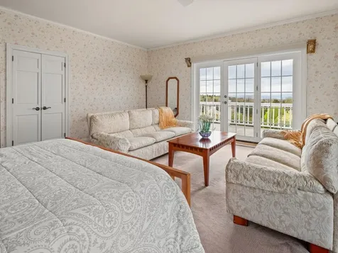 1 Deerfield Drive South Burlington VT 05403