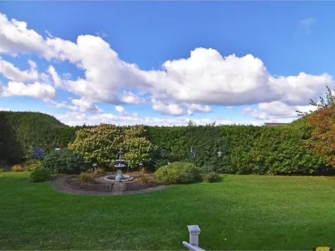 1 Deerfield Drive South Burlington VT 05403