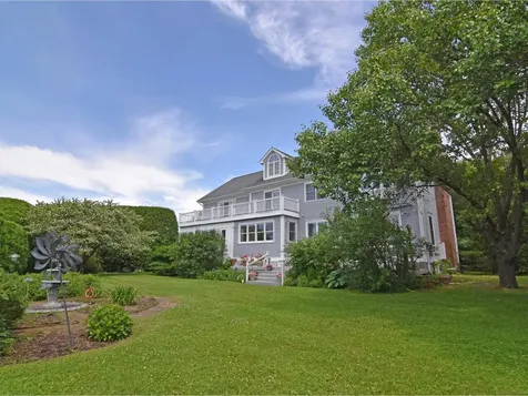 1 Deerfield Drive South Burlington VT 05403