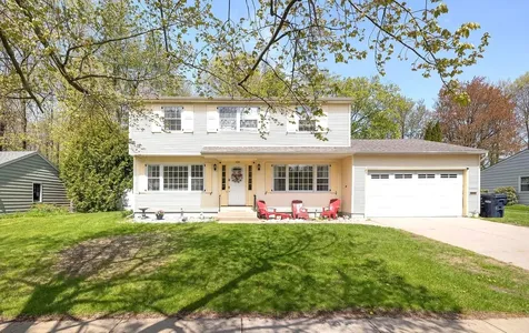 120 Lakewood Parkway Burlington VT 05408