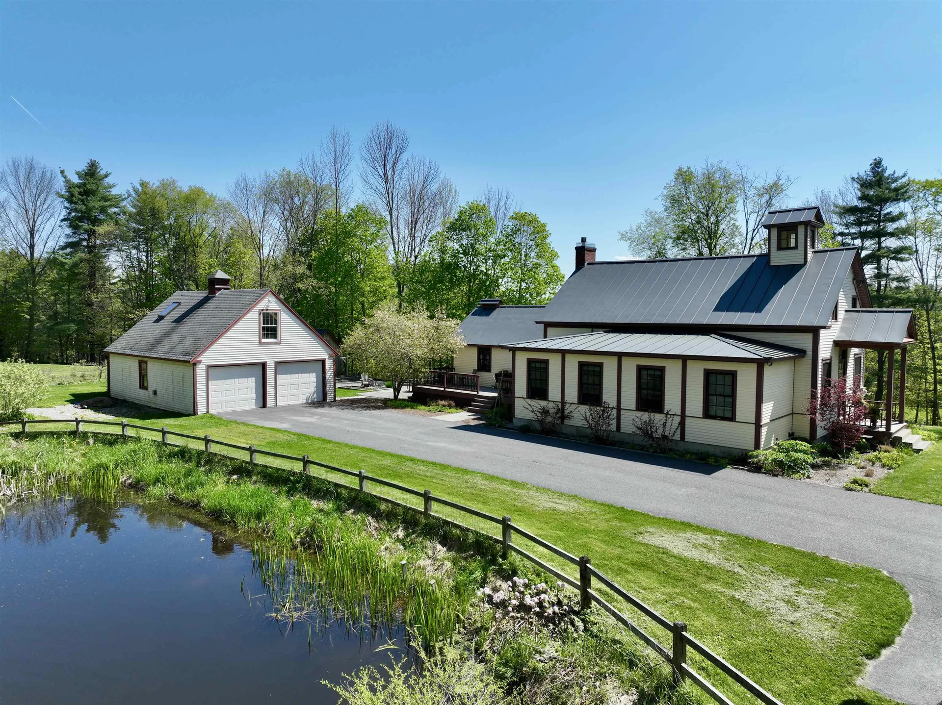 1978 South Road Bradford VT 05033