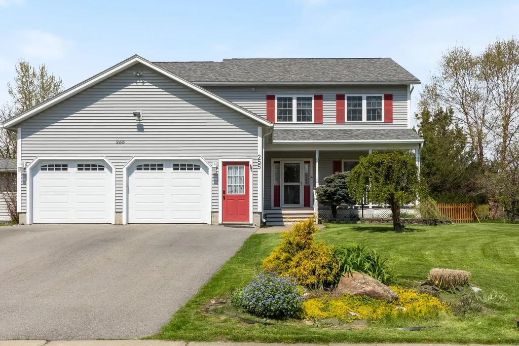 255 Wildflower Circle Williston VT 05495