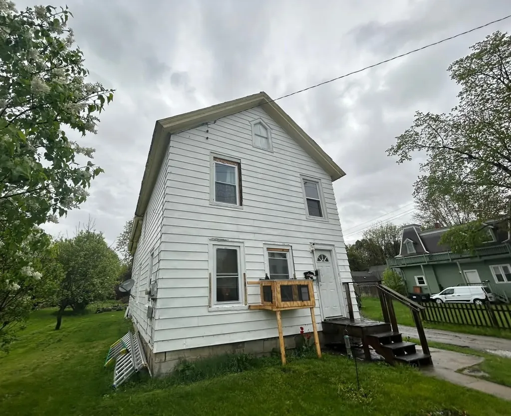 115 Library Avenue Rutland City VT 05701