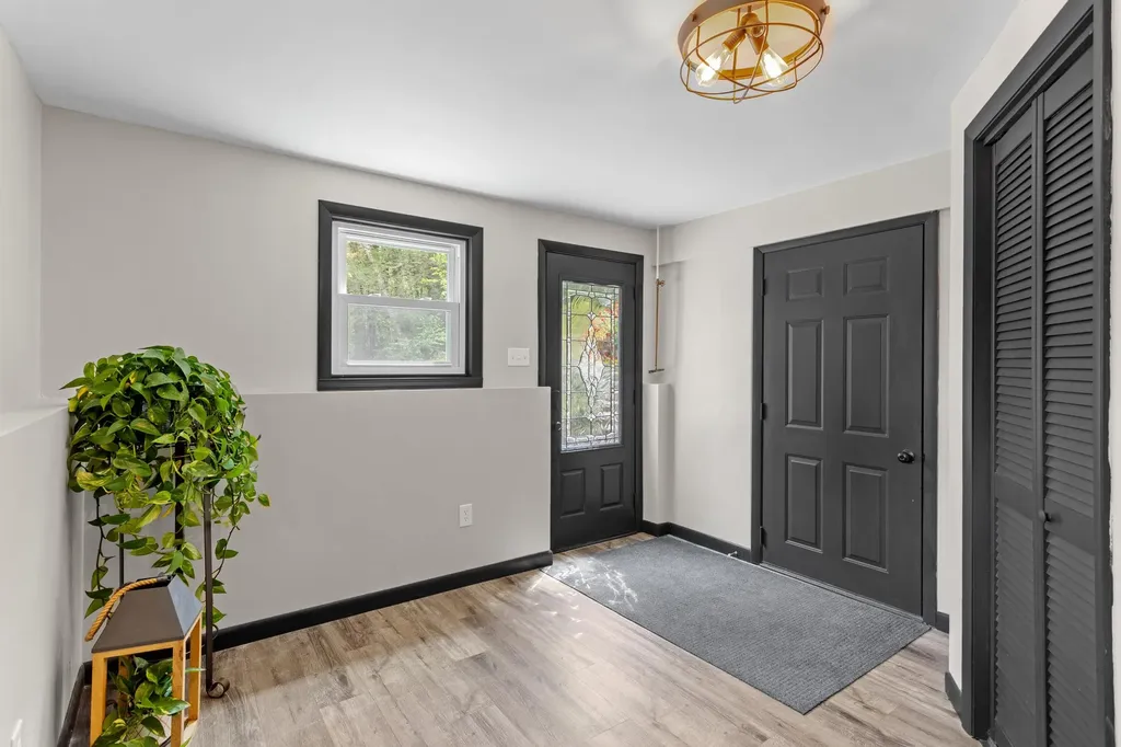 127 Branch Road Weare NH 03281