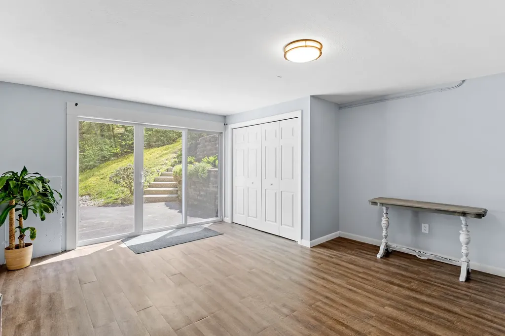 127 Branch Road Weare NH 03281