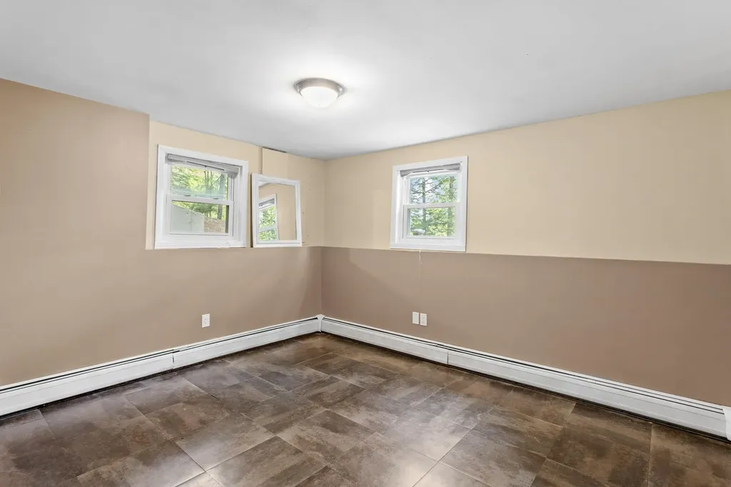 127 Branch Road Weare NH 03281
