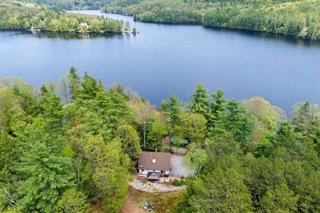 127 Branch Road Weare NH 03281