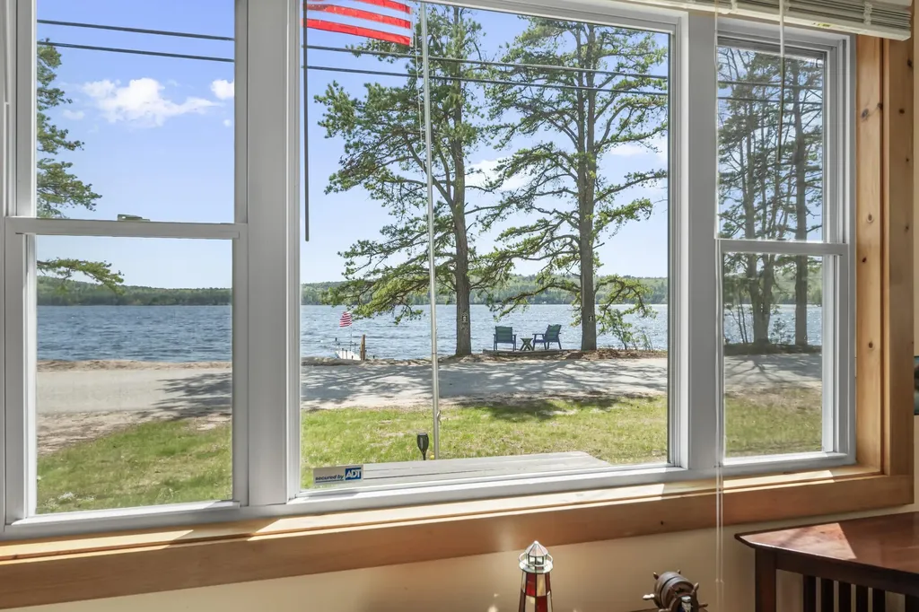 104 Bailey Road Effingham NH 03882