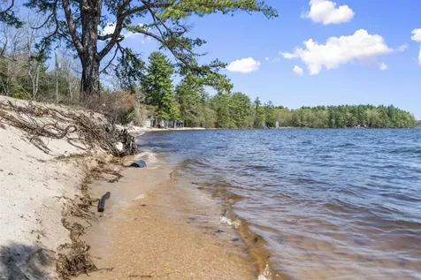 104 Bailey Road Effingham NH 03882