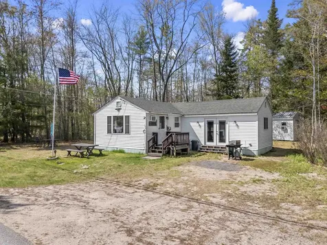 104 Bailey Road Effingham NH 03882
