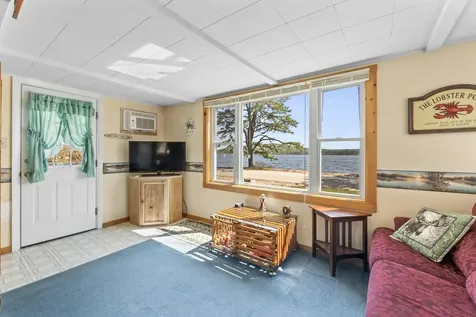 104 Bailey Road Effingham NH 03882