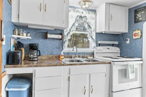 104 Bailey Road Effingham NH 03882