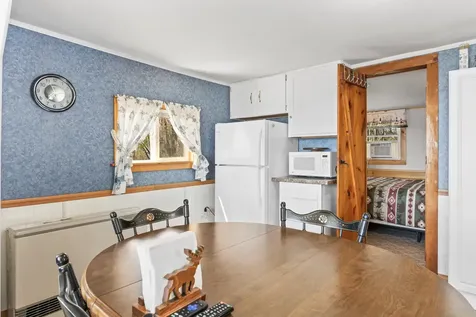 104 Bailey Road Effingham NH 03882