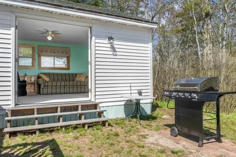 104 Bailey Road Effingham NH 03882