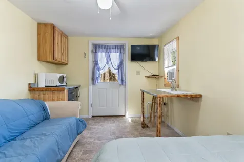 104 Bailey Road Effingham NH 03882
