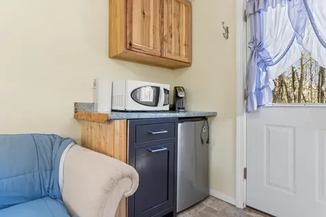 104 Bailey Road Effingham NH 03882