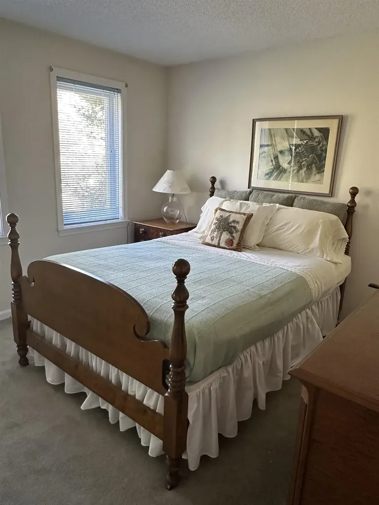 190 Chase Way Manchester NH 03104