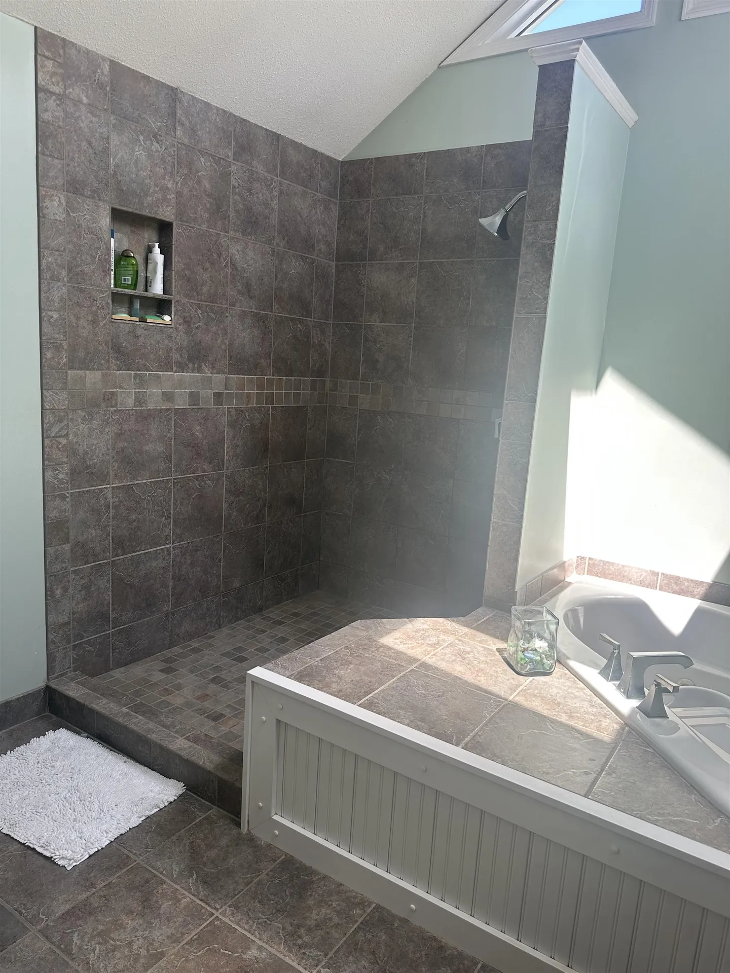 190 Chase Way Manchester NH 03104