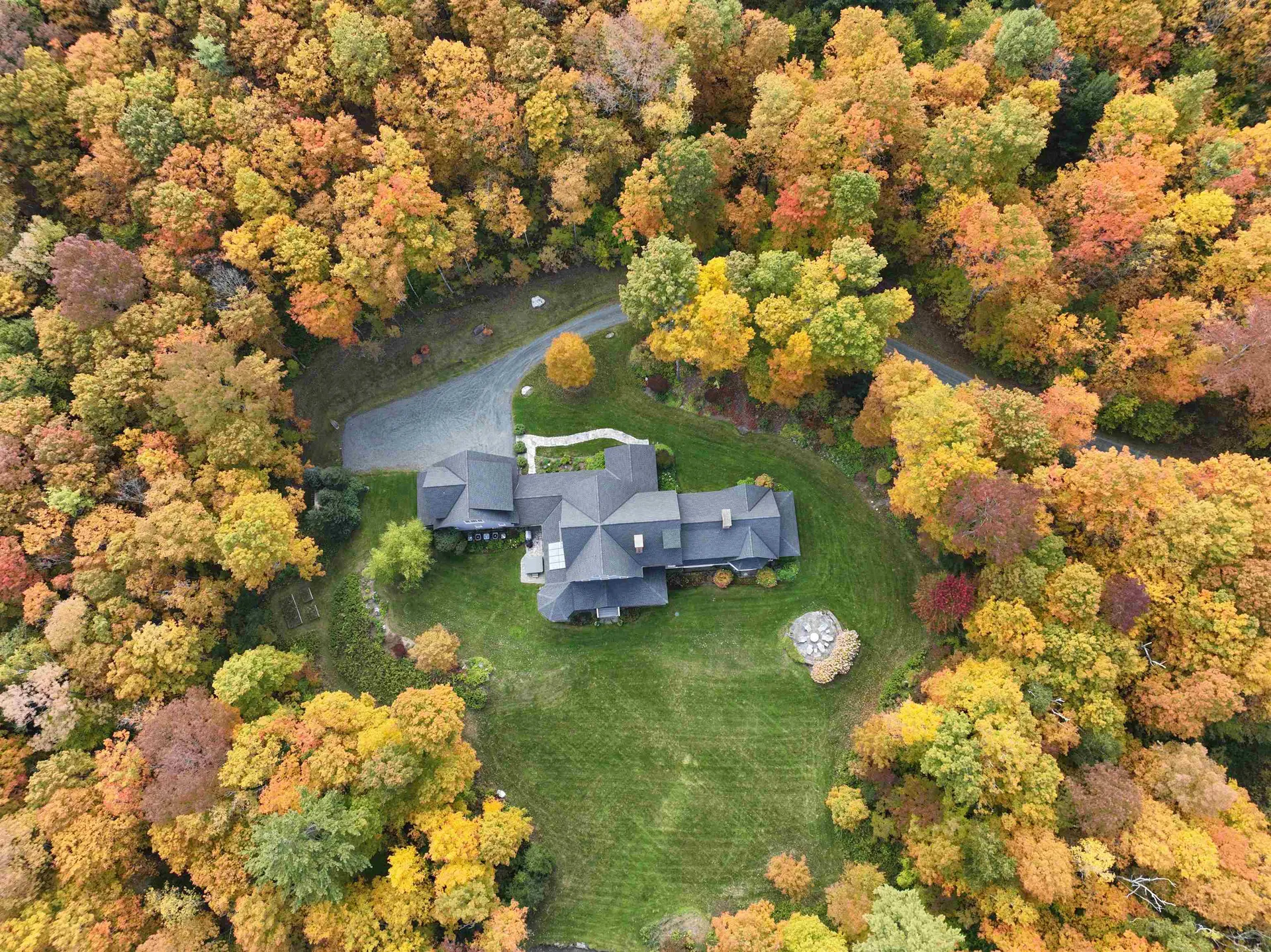 5893 Stage Road Barnard VT 05031