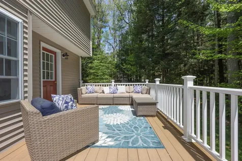28 Benjamin Drive Goffstown NH 03045
