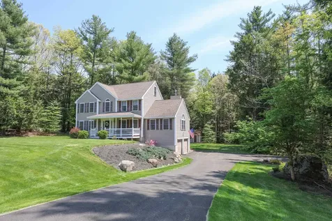 28 Benjamin Drive Goffstown NH 03045