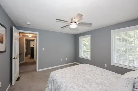 28 Benjamin Drive Goffstown NH 03045