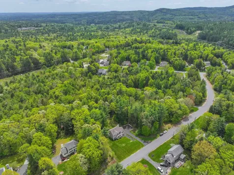 28 Benjamin Drive Goffstown NH 03045