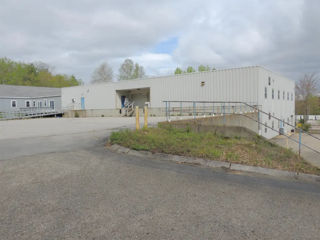 9 Enterprise Court Meredith NH 03252