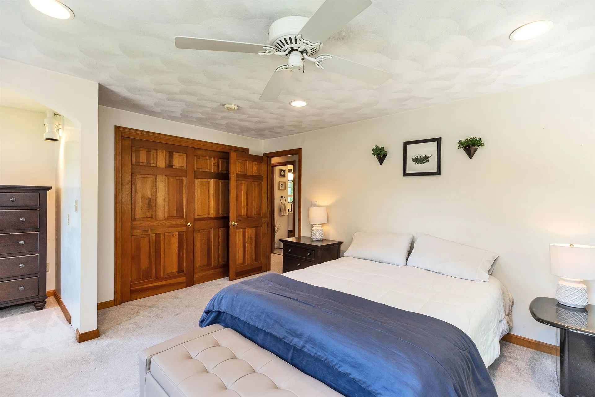 3 Pondview Drive Litchfield NH 03052