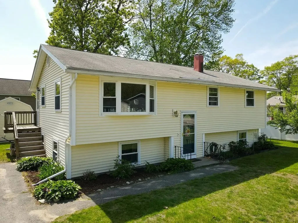 25 Tilton Street Nashua NH 03063