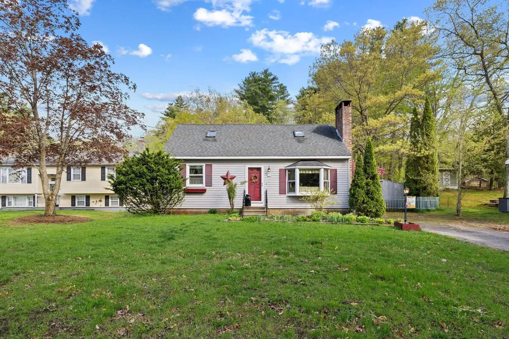 195 Corning Road Manchester NH 03109