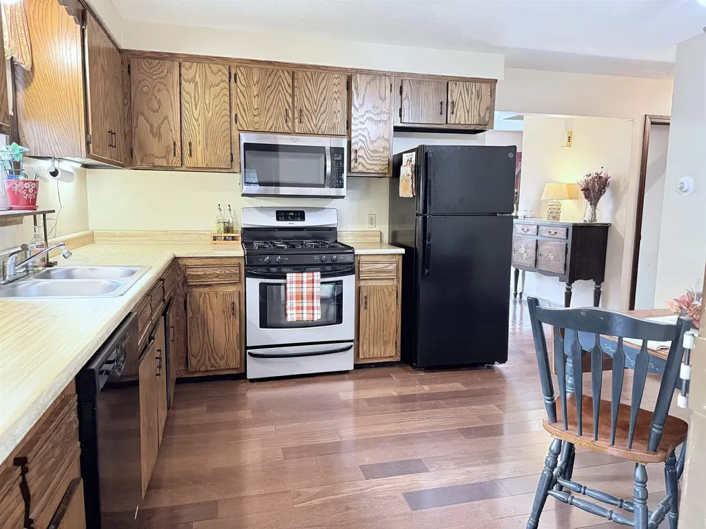 195 Corning Road Manchester NH 03109