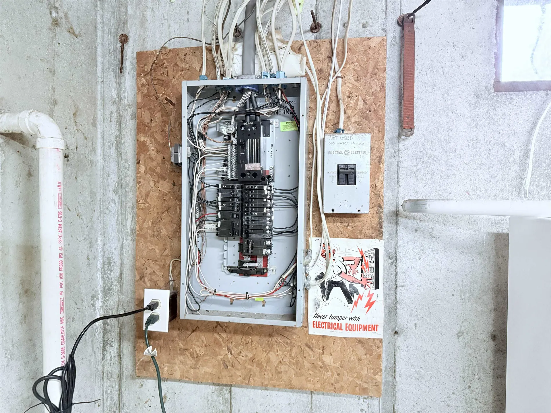 195 Corning Road Manchester NH 03109