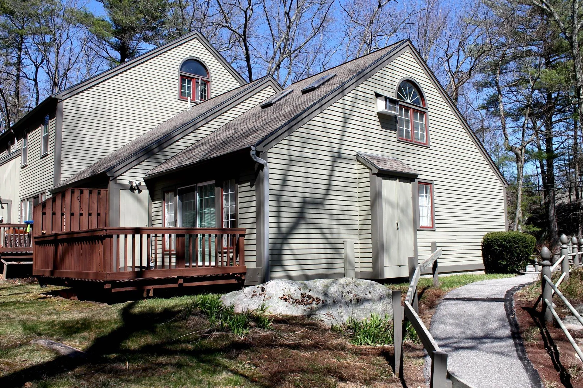 1465 Hooksett Road Hooksett NH 03106