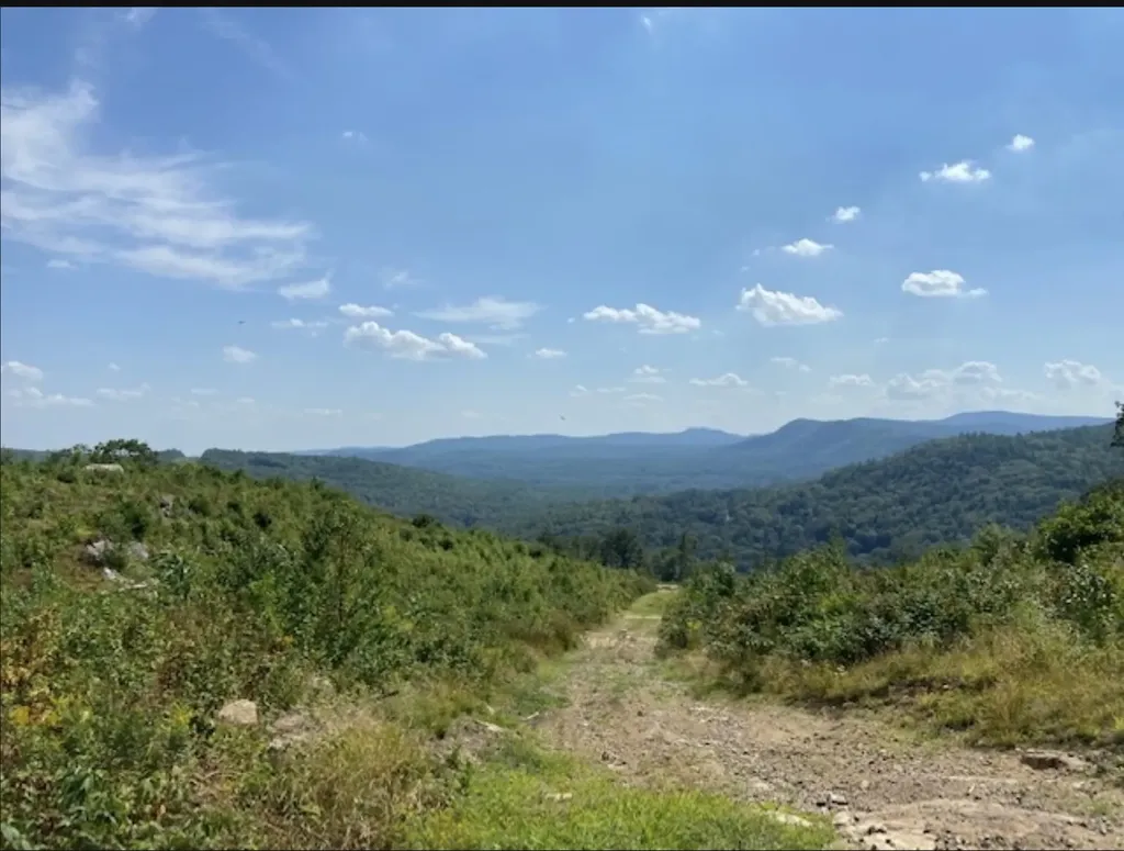 820 Old Bristol Road New Hampton NH 03256