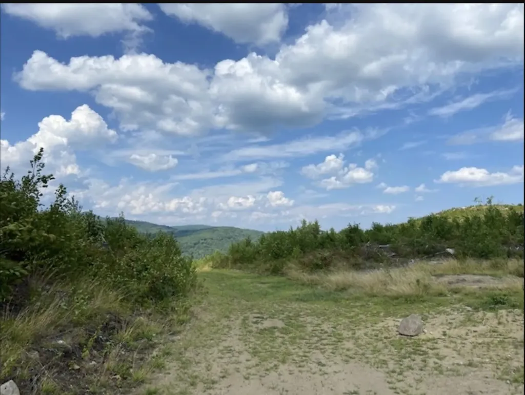 820 Old Bristol Road New Hampton NH 03256