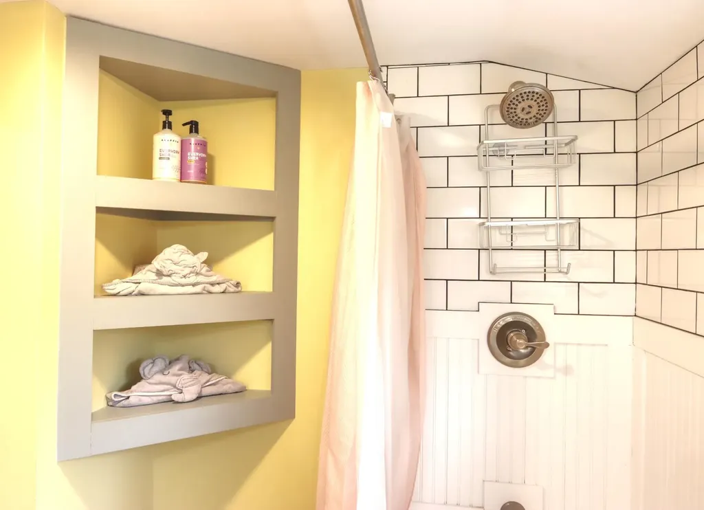 100 Old Granite Road Ossipee NH 03813