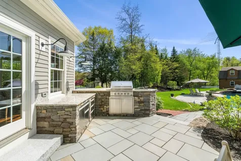 76 Joppa Hill Road Bedford NH 03110