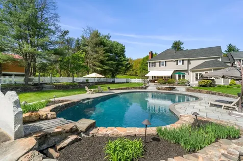 76 Joppa Hill Road Bedford NH 03110
