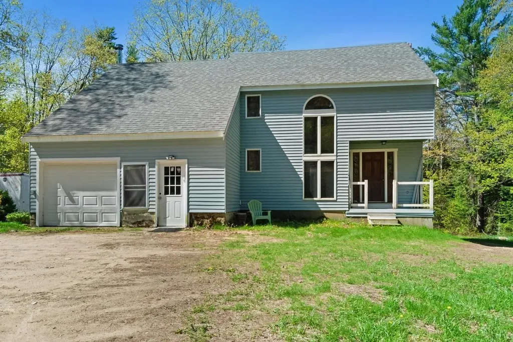 25 Vail Road Barnstead NH 03225