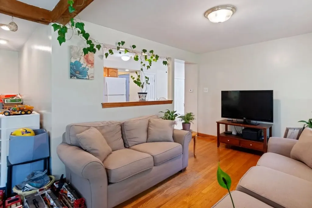 25 Vail Road Barnstead NH 03225