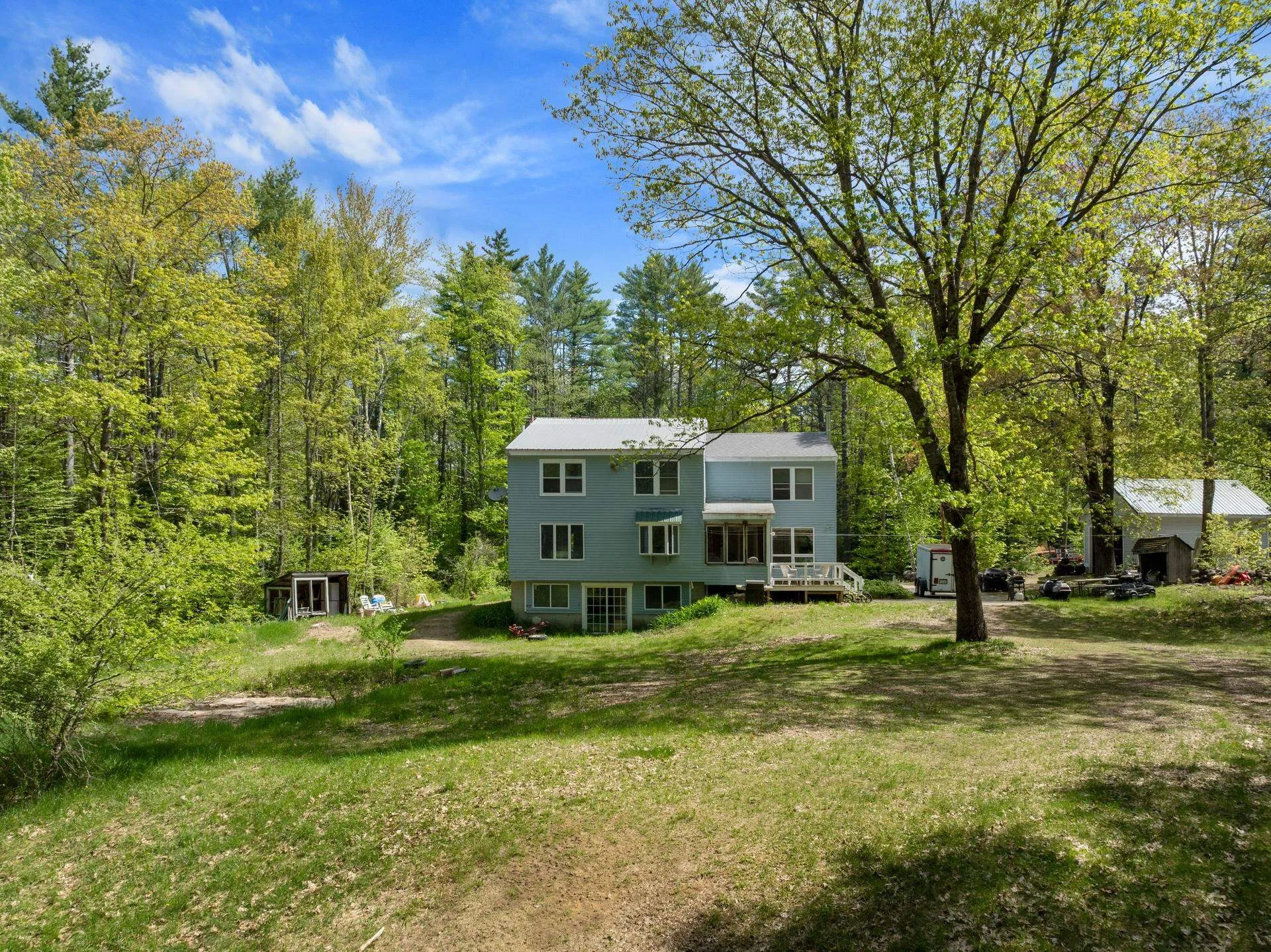 25 Vail Road Barnstead NH 03225