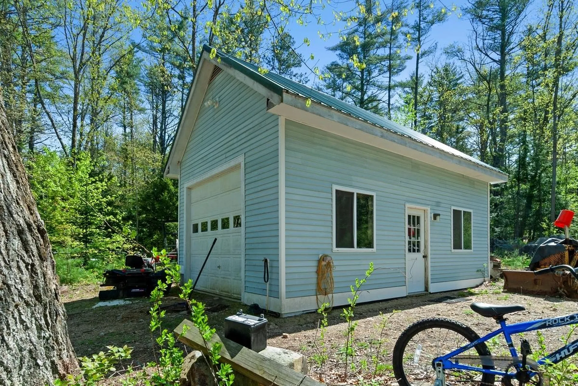 25 Vail Road Barnstead NH 03225