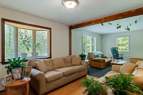 25 Vail Road Barnstead NH 03225