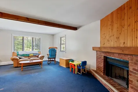 25 Vail Road Barnstead NH 03225