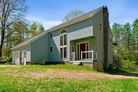 25 Vail Road Barnstead NH 03225