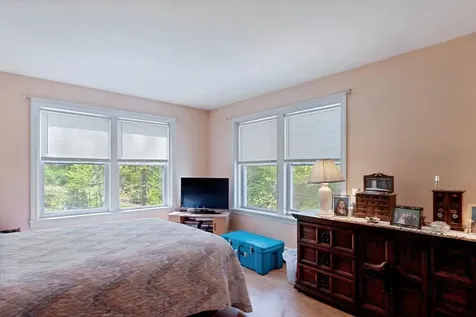 25 Vail Road Barnstead NH 03225