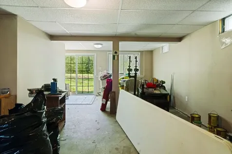 25 Vail Road Barnstead NH 03225